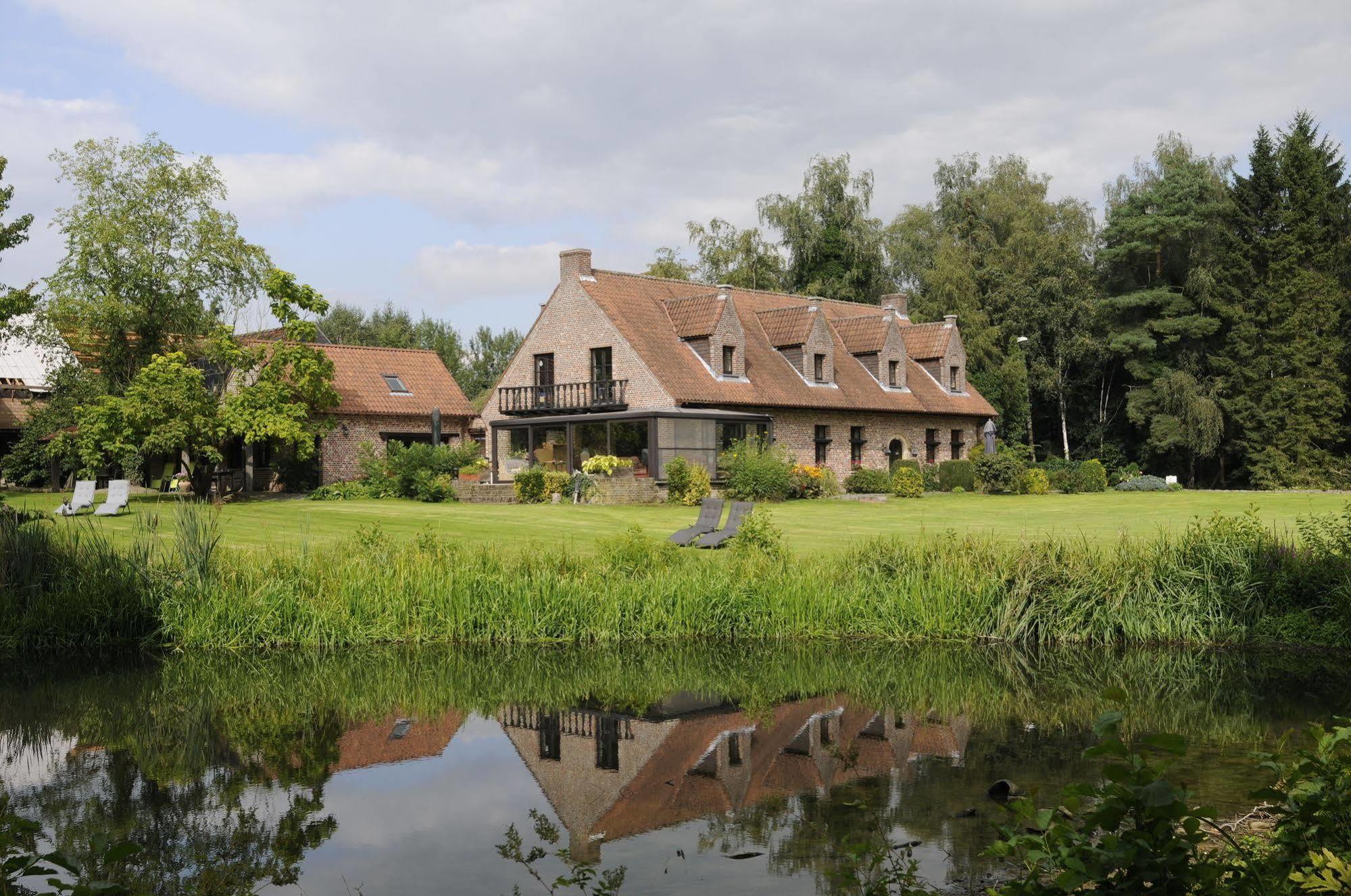 'T Vijverhof Viane Exterior foto